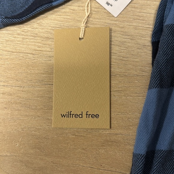 Wilfred free, flannel button up. - Picture 4 of 4